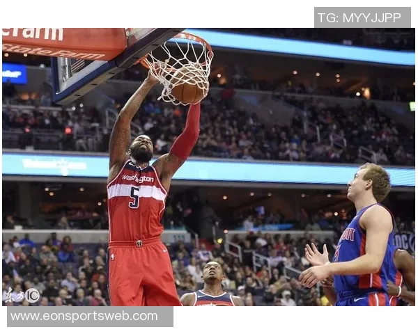 德拉蒙德篮板数突破11000大关成现役第二仅次于詹姆斯的辉煌成就 德拉蒙德篮板数突破11000大关成现役第二仅次于詹姆斯的辉煌成就