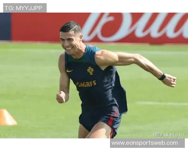 C罗荣获葡萄牙环球声望奖在社交媒体分享喜悦与感激之情