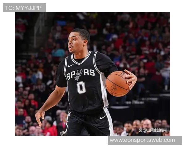 卡斯尔创队史新纪录单场至少30分10板5助命中率超65成为最年轻球员