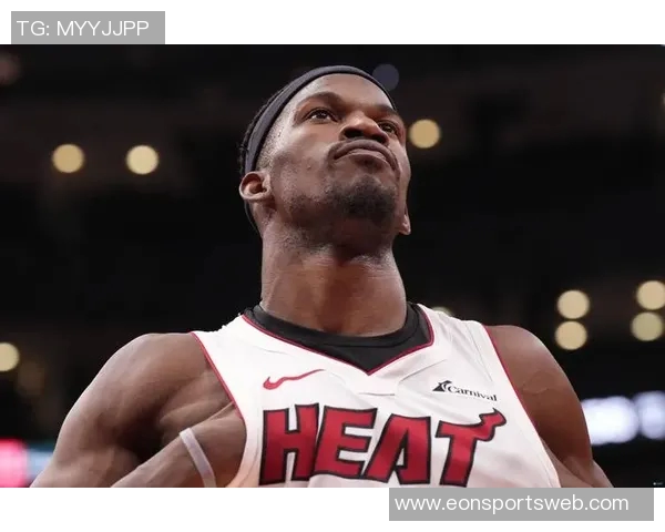 巴特勒表现出色14投7中贡献21分8篮板1助攻2抢断助力球队胜利