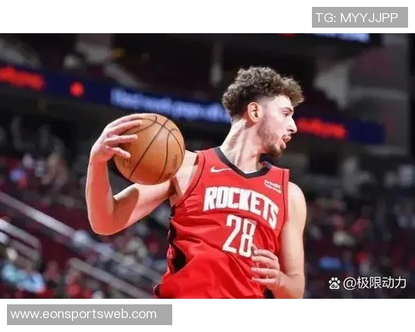 比卢普斯透露季前赛策略霍勒迪首战下半场缺席或调整先发阵容